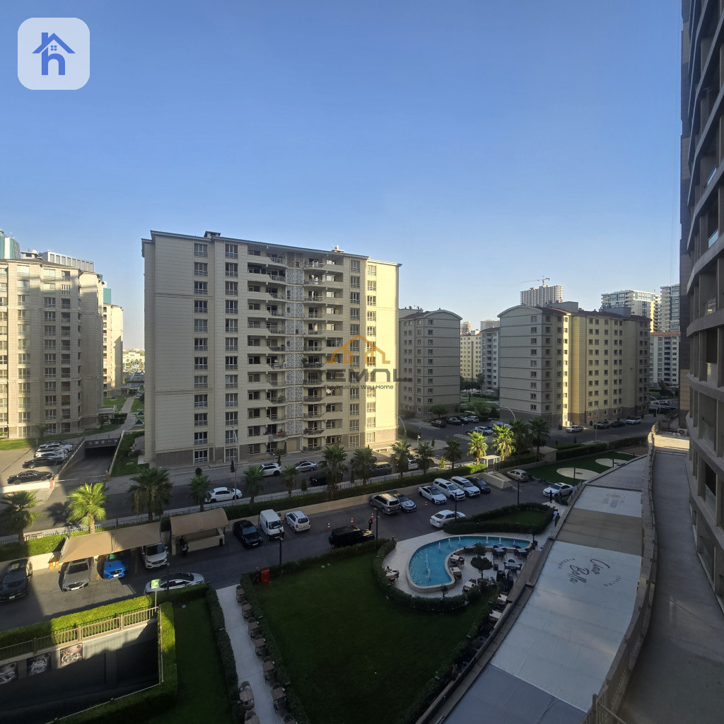 One-Bedroom Apartment in Empire Pearl Towers Image 10