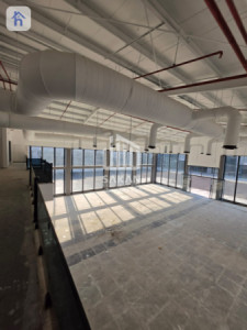 Spacious Showroom with Offices and Rooms image 2