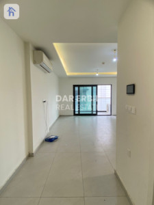 Modern Studio Apartment image 2