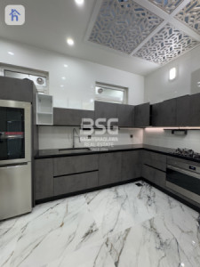 Modern Furnished House in Dream City Resim 6