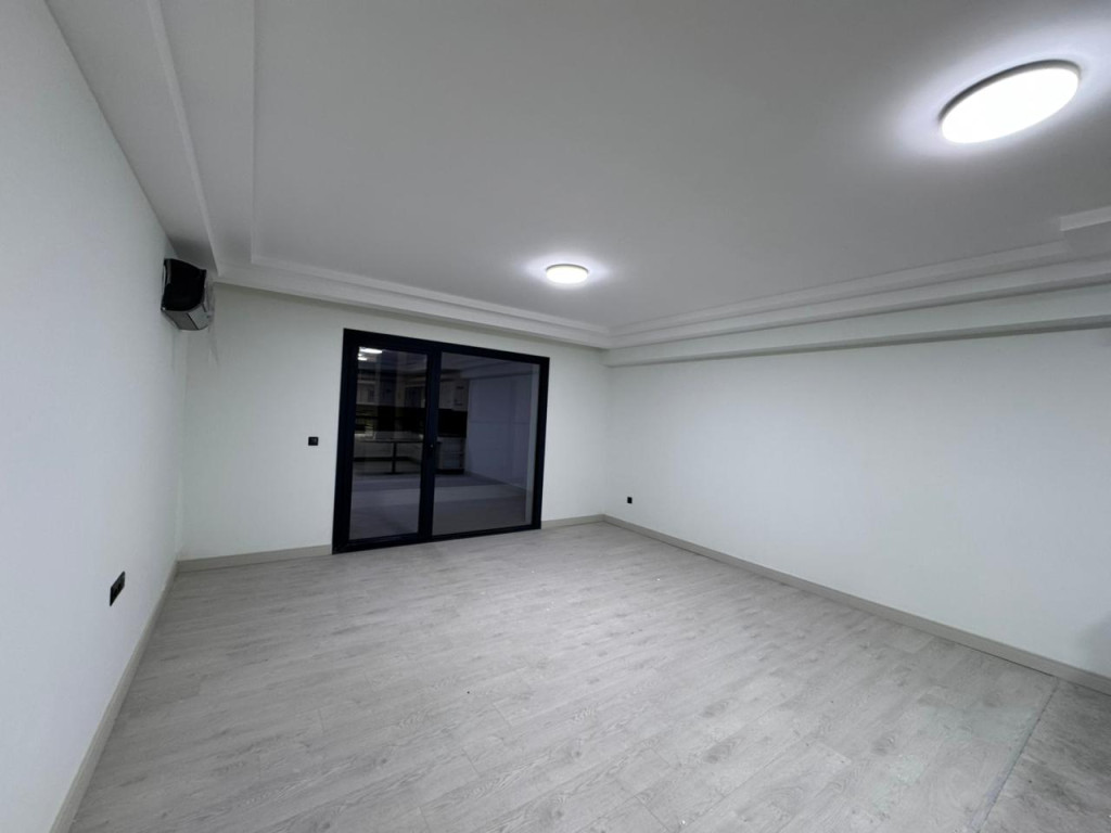 Spacious Apartment in Rami Towers Resim 2