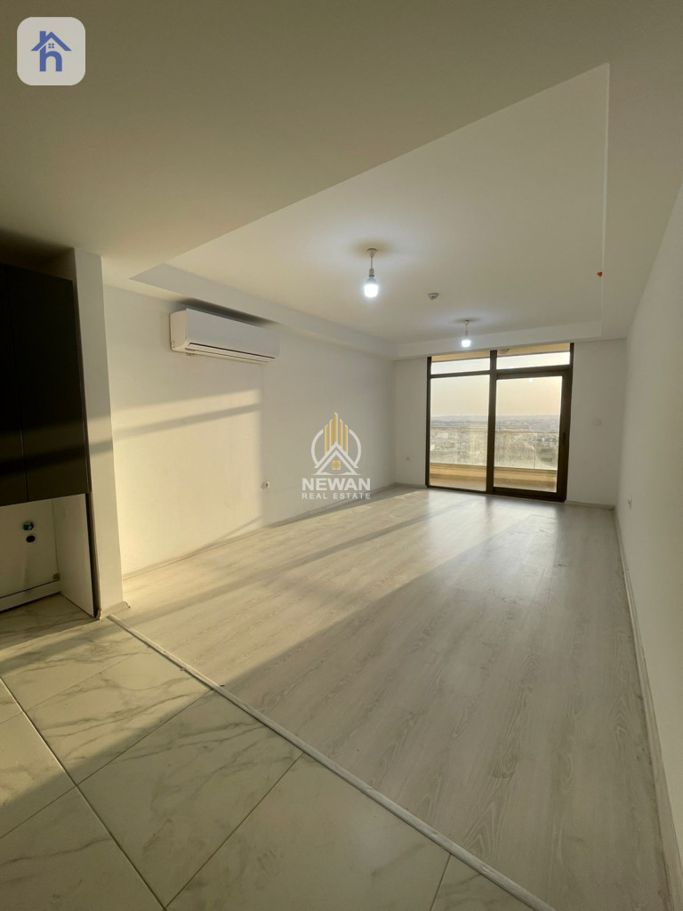 Modern one-bedroom in prime location
