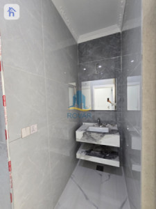 Modern House image 12