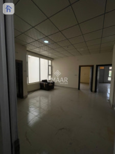 Spacious House with Multiple Rooms Resim 9