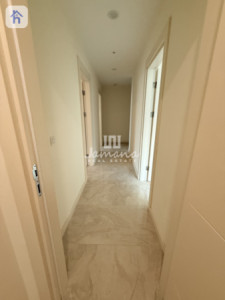 Luxurious 2-Bedroom Apartment for Rent Image 9