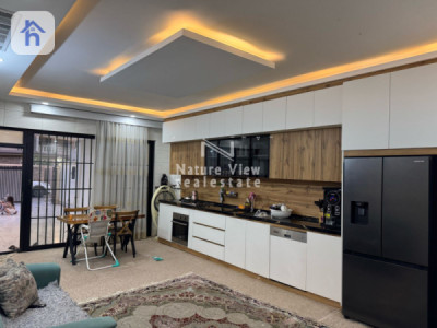 Large Family House in Prime Location Image 3