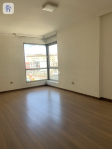 Modern 5-BR Apartment in Erbil Image 13