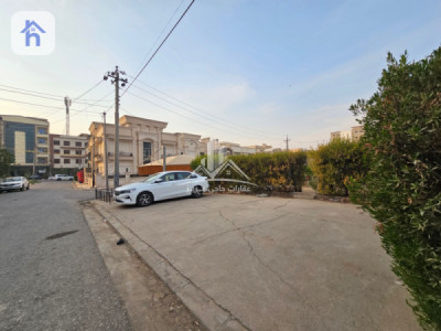 House Opposite Garden Image 3