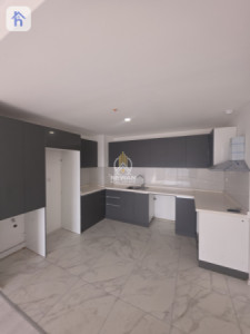 Cozy Apartment in Empire Pearl Towers image 2