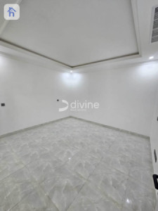 خانوویەکی فراوان بە دیزاینێکی مۆدێرن وێنە 8