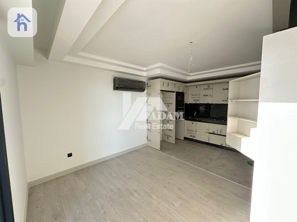 Modern Studio Apartment in Rami Towers Image 2