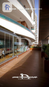 Luxurious Apartment with Park View Image 23