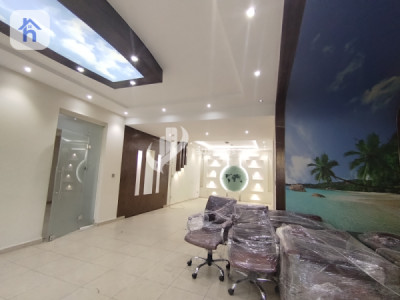 Spacious Commercial House in English Village Image 7