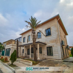 Villa for sale in American Village Resim 3