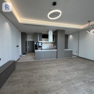 شوقەیەکی بەرزی لوکس لە تاوەری کاڤالی image 1