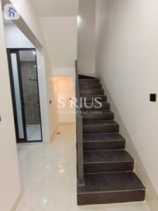 Modern Home with 4 Bedrooms Resim 8