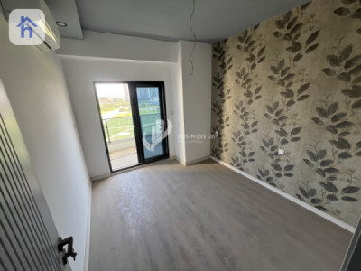 Modern 2-Bedroom Apartment Image 5