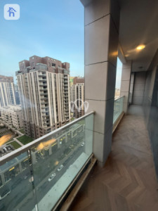 Spacious Three-Bedroom Apartment image 9