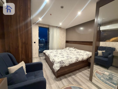 Luxury Apartment image 11
