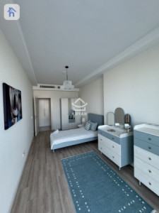Modern Apartment Image 9