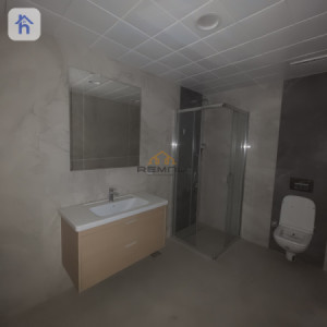 Modern 2-Bedroom Apartment for Sale image 6