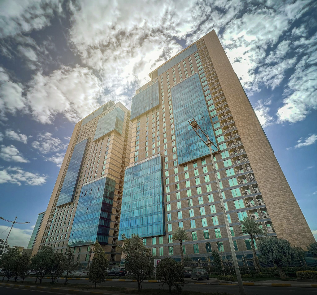 Modern Apartment with 1 Bedroom in MRF Quattro Towers