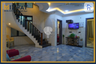 Spacious Family Home in Baghdad Image 8