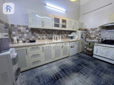 Spacious Family Home, Prime Location Image 12