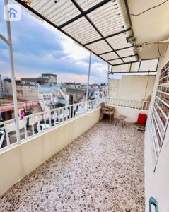 Three Floor House Image 11