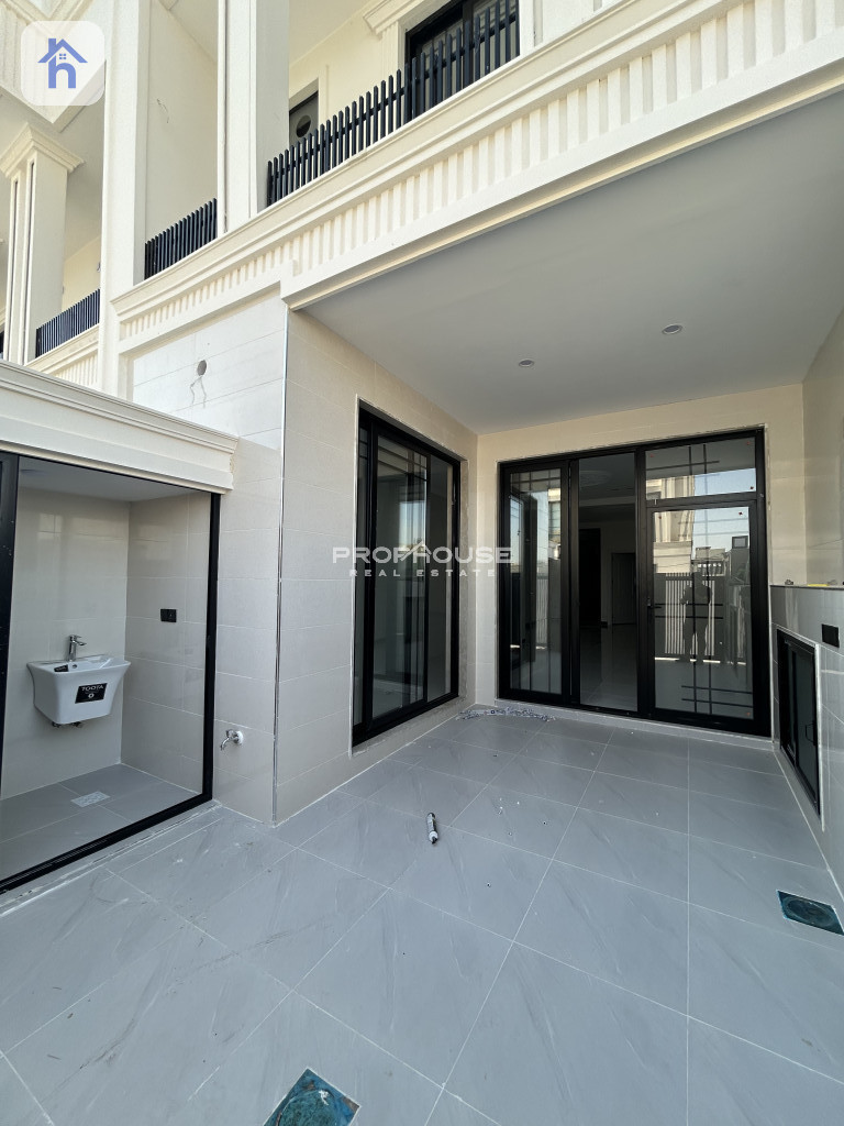 Two Floor House Resim 2