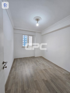 Modern 3 BR Apartment image 4