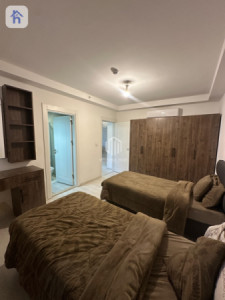 Modern Apartment in Empire Pearl Towers Image 5