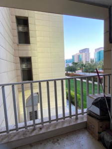 Elegant Apartment in Empire Wings Image 11