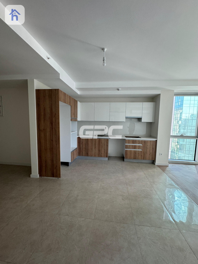 Bright and Spacious 1 Bedroom Apartment