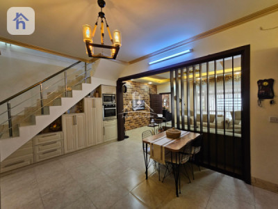 Modern House with 3 Bedrooms Image 7