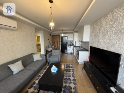 Chic Fully Furnished Apartment in Prime Location image 1