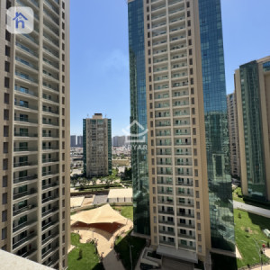 11th Floor Apartment with Stunning Views image 7