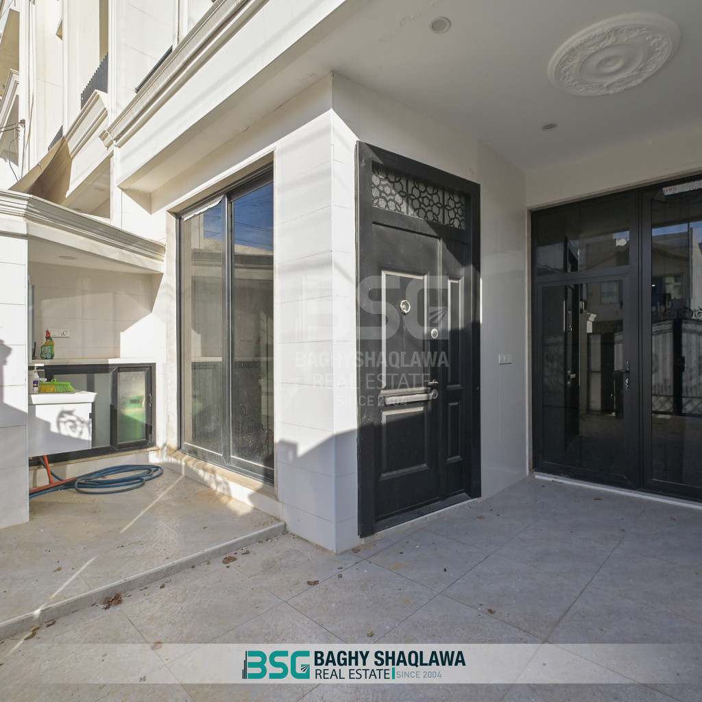 دار  للبیع في حي هولیري نوي صورة 2