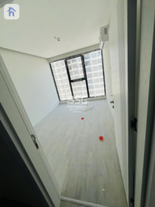 Spacious 2 Bedroom Apartment Image 4