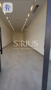 Modern Commercial Building with Multiple Rooms Resim 6