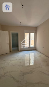 Modern 4-bedroom house in Atconz image 10