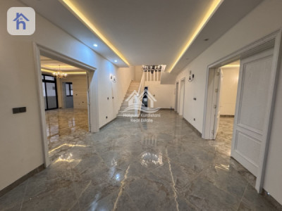 VIP House Image 10