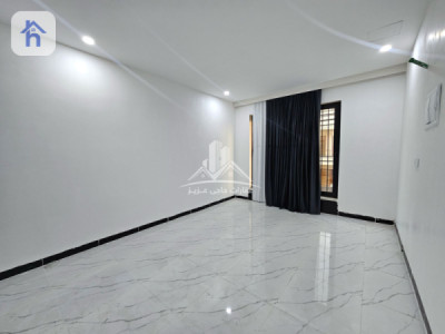 Square House Image 11