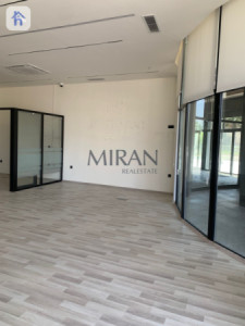 پێشانگایەكی فراوان بۆ كرێ لە هەولێر وێنە 8