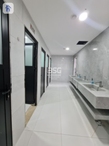 Spacious Office on Waziran Bakhtyari Street image 7