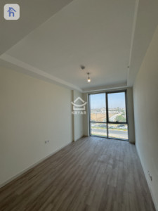 2 Bedroom Apartment in Empire Square Image 6