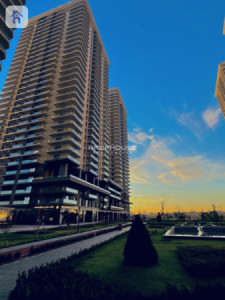 Modern 1-Bedroom Apartment with Tower Views image 3