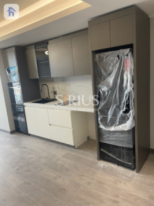 Elegant Studio Living in Skyscraper Apartment Resim 3