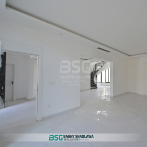 Modern Family Home Resim 6