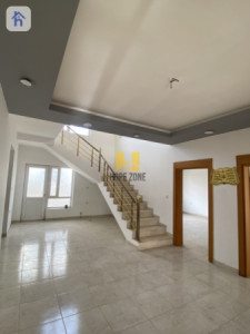 Spacious Family House in Ganjan City Image 8